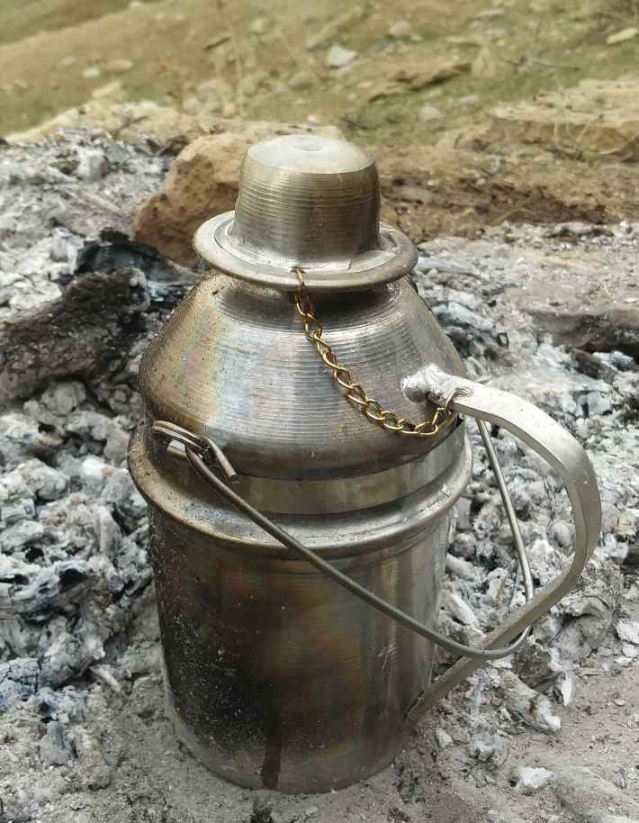 Price and Buy Lightweight 0.8-Liter Outdoor Camping Kettle – Compact and Ideal for Campfires - Image 3