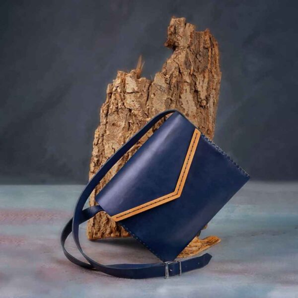 Price and Buy Luxurious Handcrafted Leather Crossbody Shoulder Bag – Darya Edition_68fc02952e0e9.jpeg Price and Buy Luxurious Handcrafted Leather Crossbody Shoulder Bag – Darya Edition