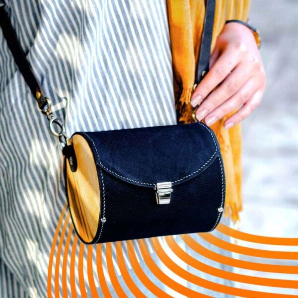 Price and Buy Luxurious Handcrafted Leather Crossbody Shoulder Bag – Pileh Edition_68fc02c045149.jpeg Price and Buy Luxurious Handcrafted Leather Crossbody Shoulder Bag – Pileh Edition