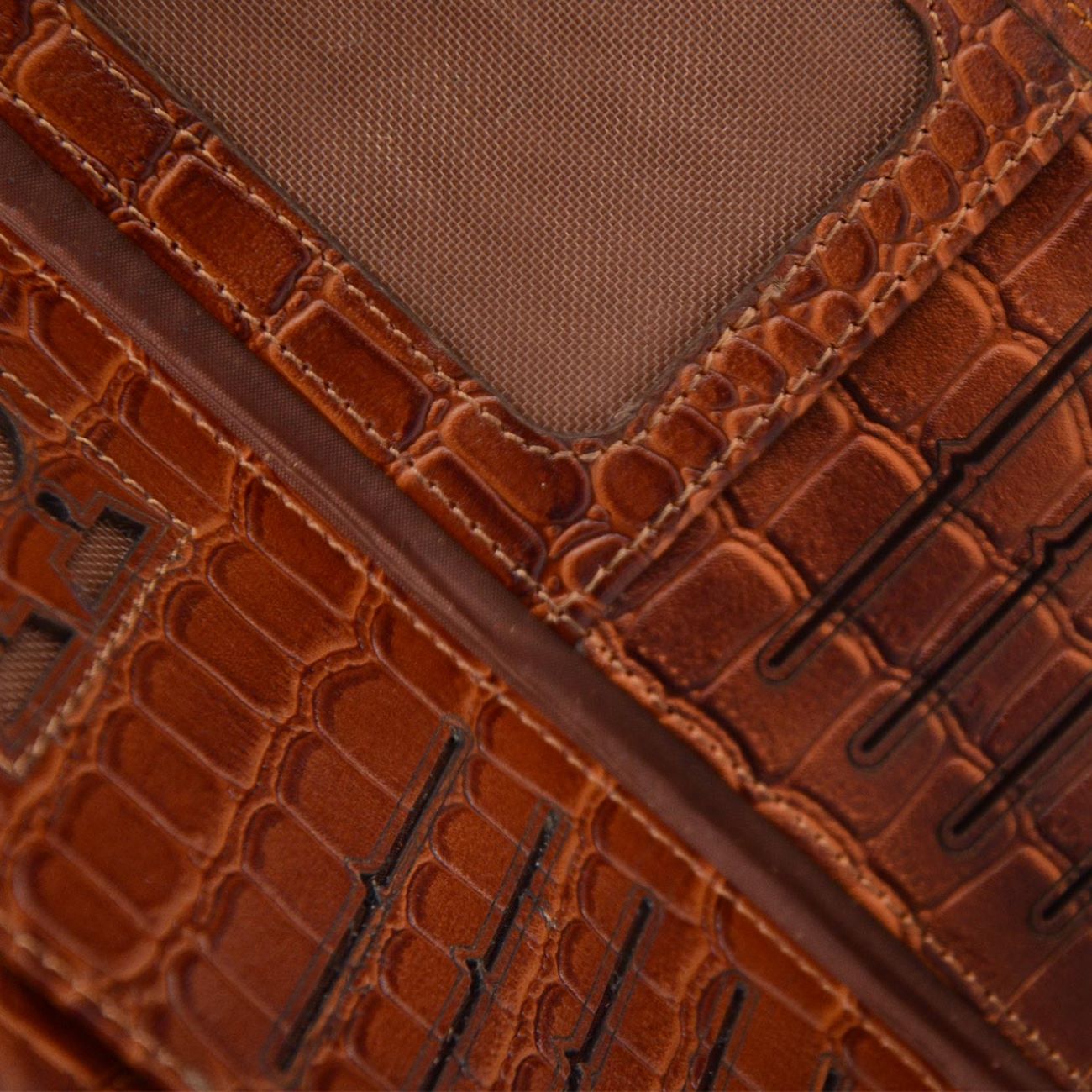 Price and Buy Luxury Leather Wallet A Timeless Accessory - Image 5