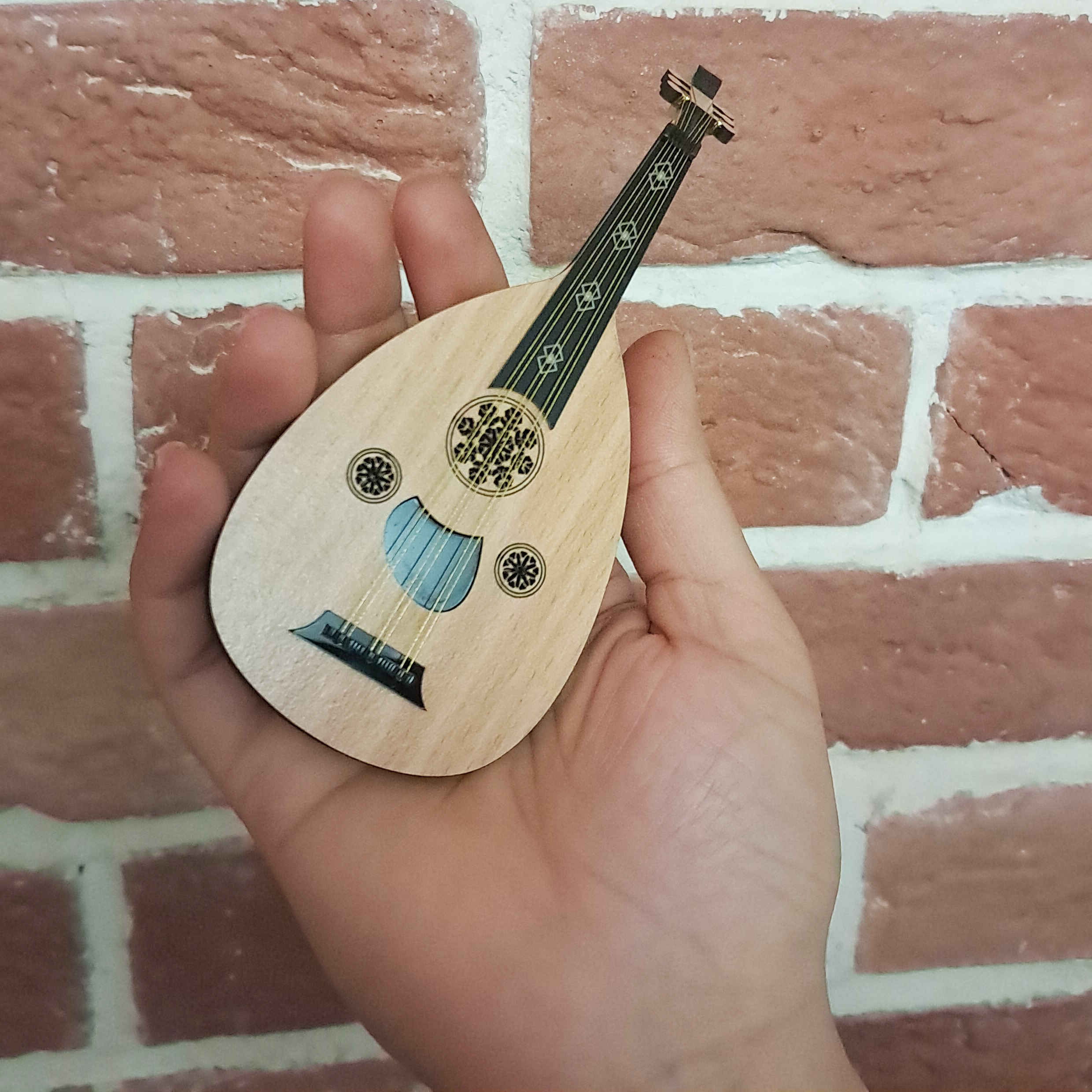 Price and Buy Maquette Model Kit: Wooden Oud Replica for Collectors and Fans - Image 3
