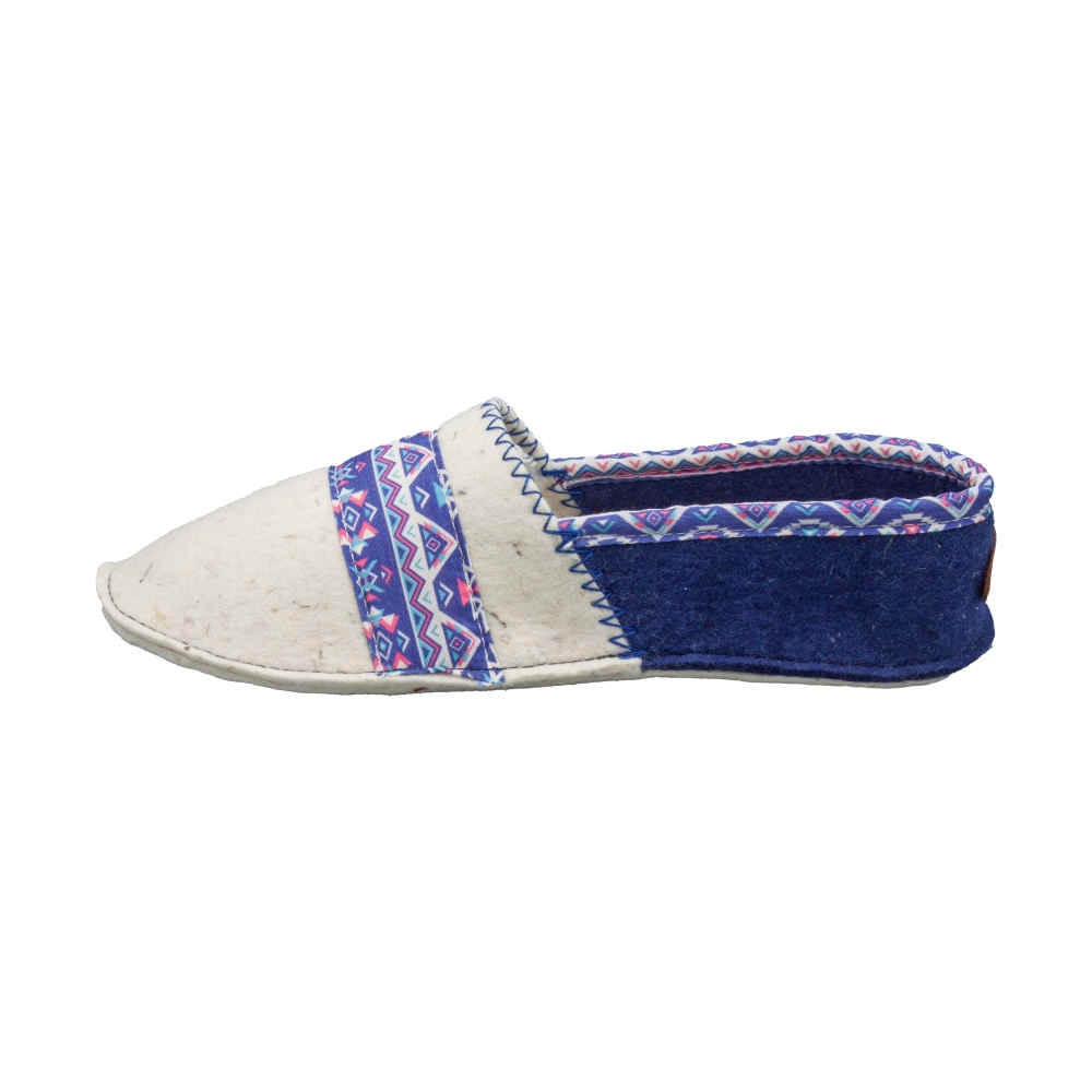 Price and Buy Men’s Persian Felt Slippers – Timeless Design - Image 3