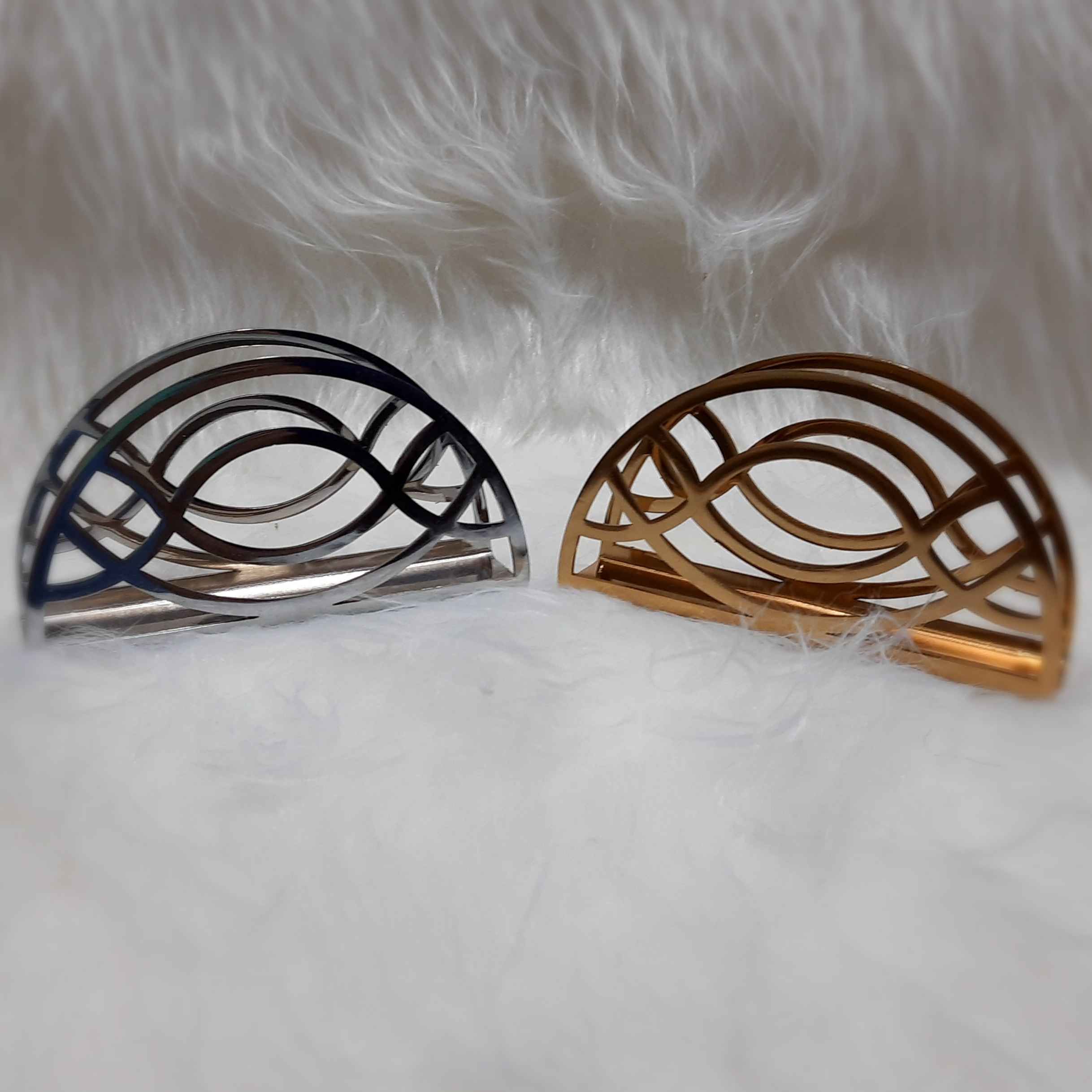 Price and Buy Metal Tissue Paper Holder – Celtic Knot Design for Any Room - Image 3