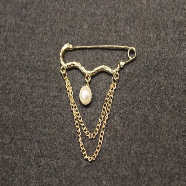 Price and Buy Modern Safety Pin Brooch with Diamond Accent – Elegant Glamour_68fbf2997354d.jpeg Price and Buy Modern Safety Pin Brooch with Diamond Accent – Elegant Glamour