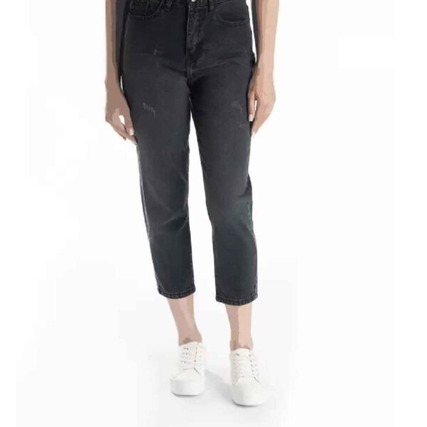 Price and Buy Mom Fit High Rise Jeans for Women’s Everyday Fashion_68fe98be1c093.jpeg Price and Buy Mom Fit High Rise Jeans for Women’s Everyday Fashion