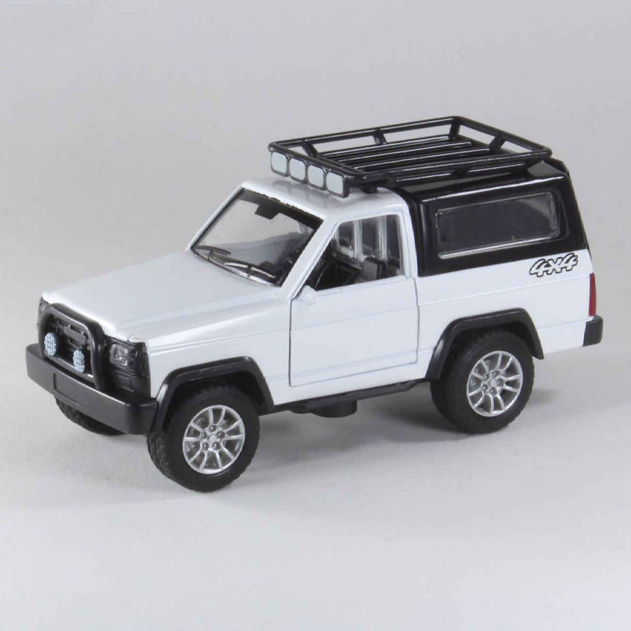 Price and Buy Nissan Patrol 1988 Toy Car Diecast – 4×4 Model Perfect for Collector and Off-Road Fan - Image 3