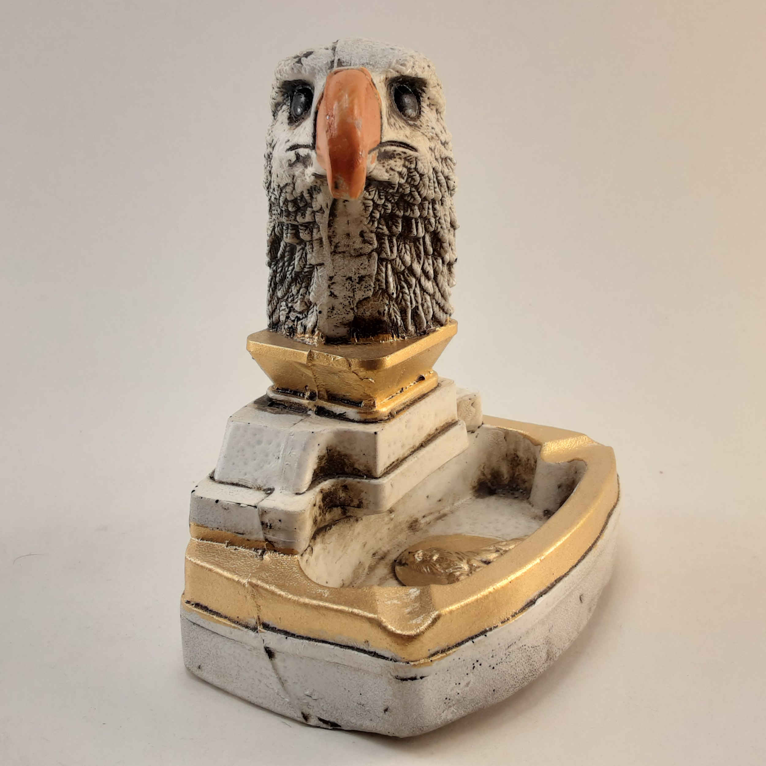 Price and Buy Novelty Ashtray – Perfect Gift for Smokers, Friends with Eagle Design - Image 4