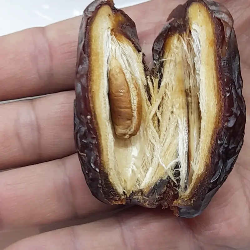 Price and Buy Organic Iranian Medjool Dried Dates – 2000 grams - Image 3