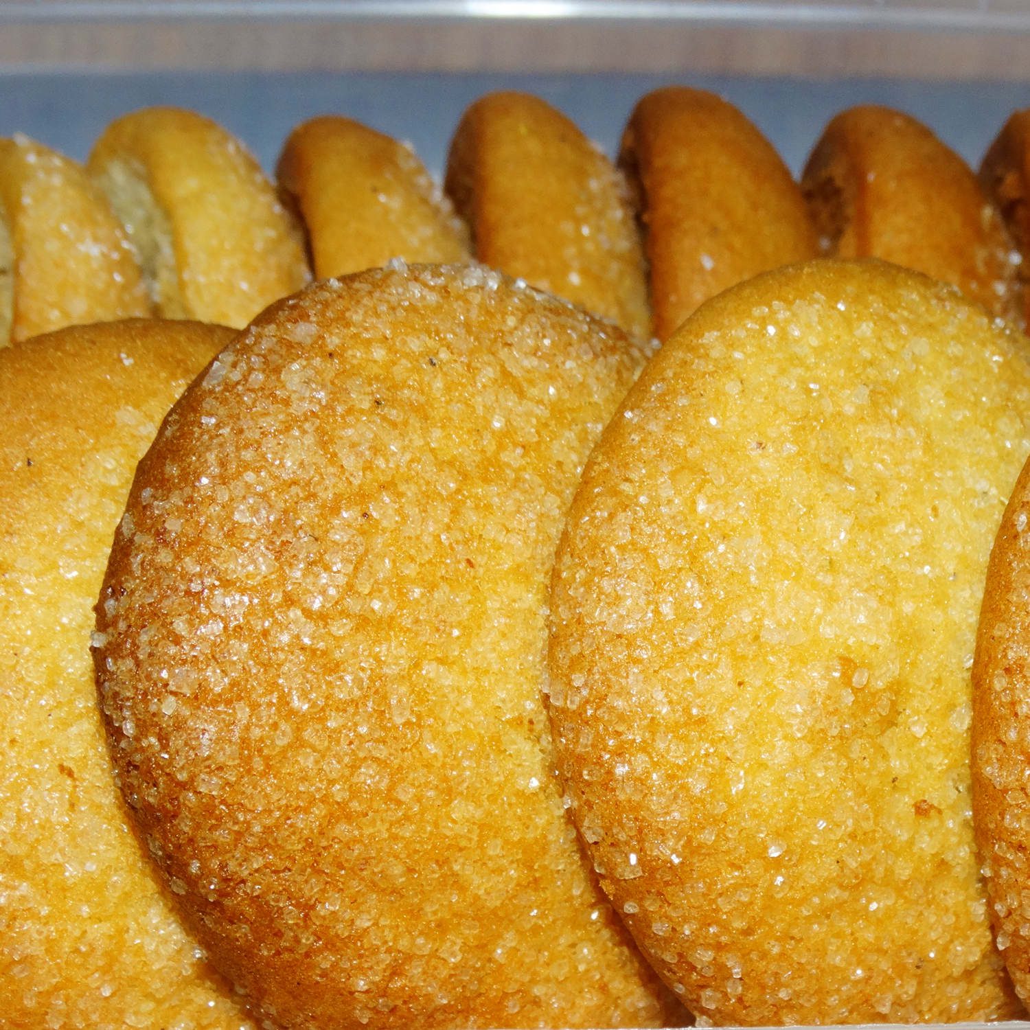 Price and Buy Persian Buttery Sugar Cookies from Yazd 800 grams (2x) - Image 3