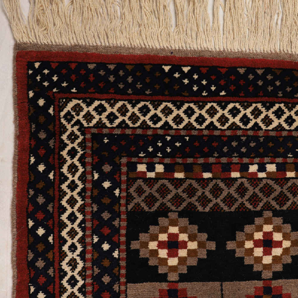 Price and Buy Persian Carpet Intricately Hand-Knotted Tribal Wool Parisa - Image 4
