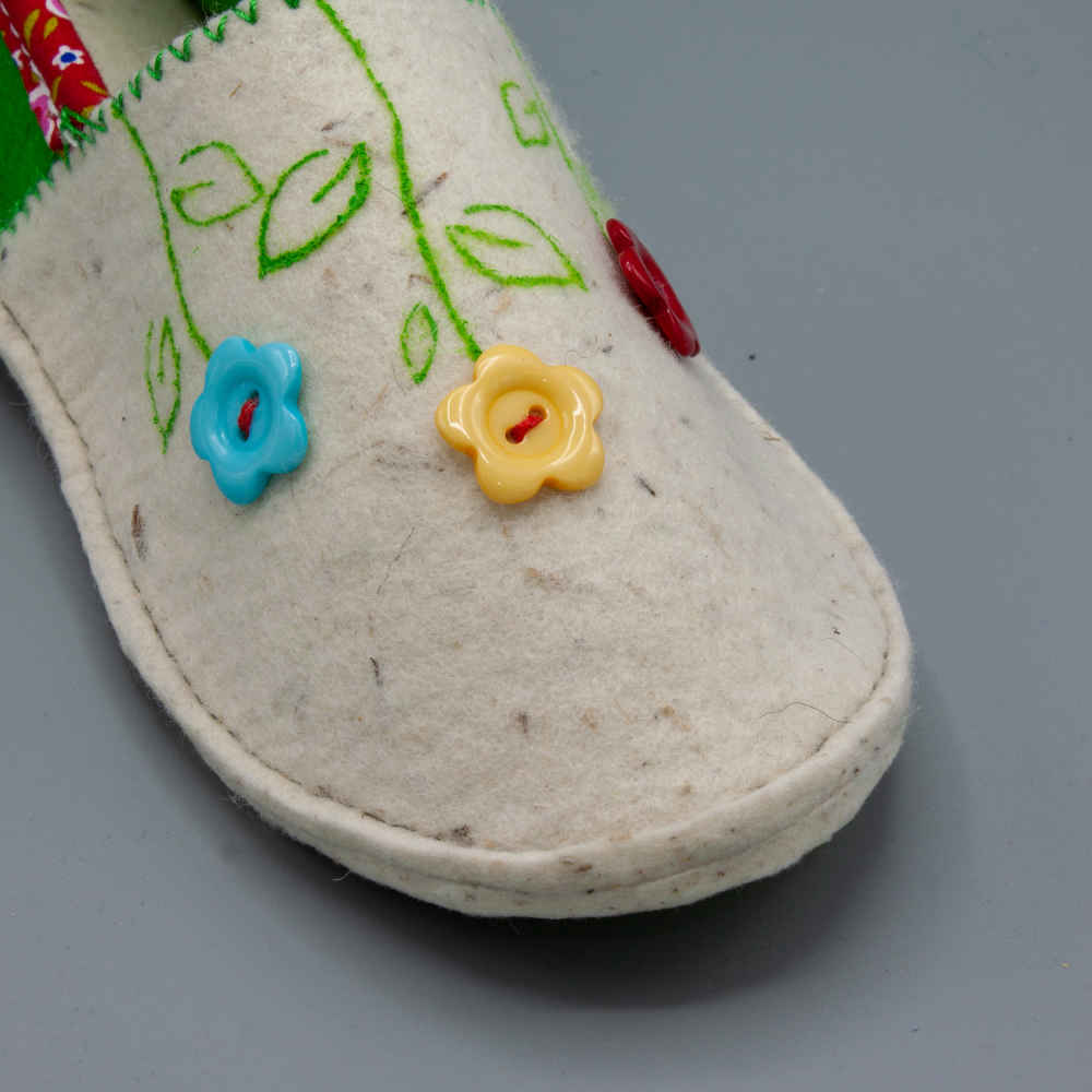 Price and Buy Persian Felt Slippers – Chic and Cozy - Image 3