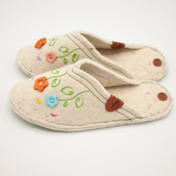 Price and Buy Persian Felt Slippers – Floral Design_68fc6d1b042b5.jpeg Price and Buy Persian Felt Slippers – Floral Design