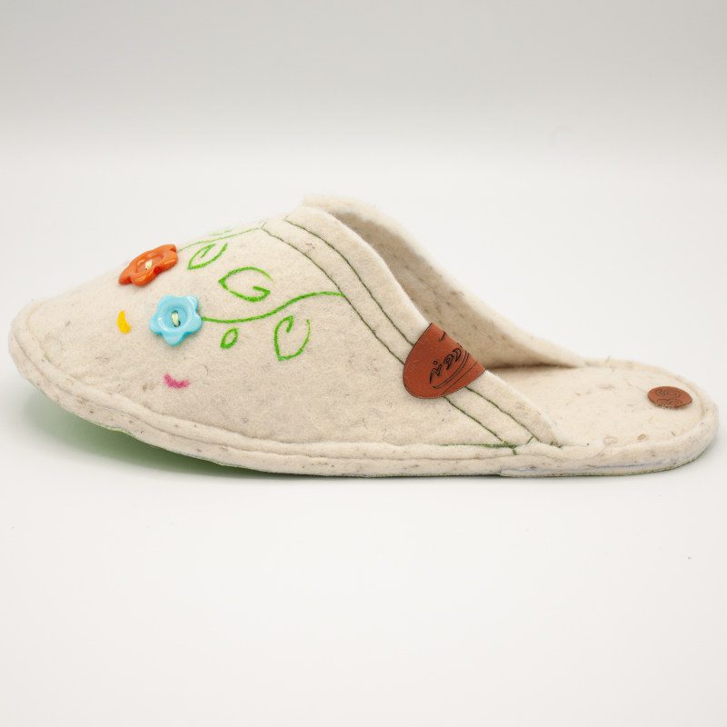Price and Buy Persian Felt Slippers – Floral Design - Image 4