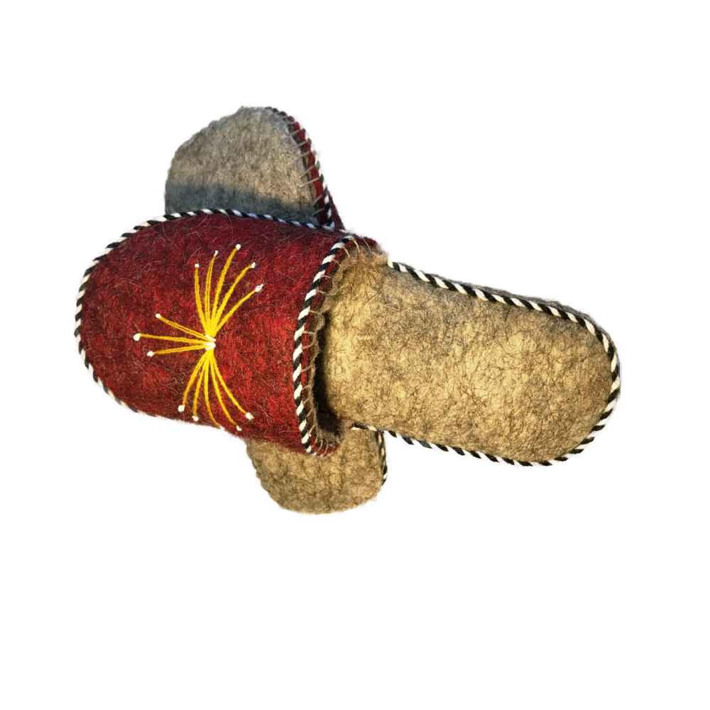 Price and Buy Persian Felt Slippers – Unique Design - Image 4