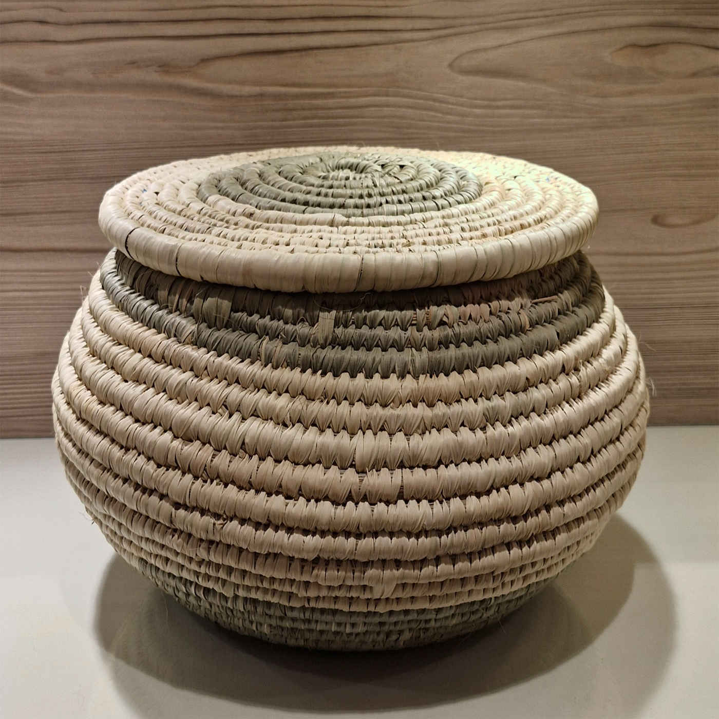Price and Buy Persian Handwoven Palm Leaf Storage Basket with Round Lid - Image 3
