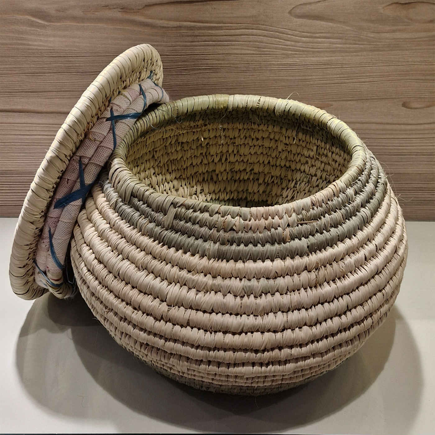 Price and Buy Persian Handwoven Palm Leaf Storage Basket with Round Lid - Image 5