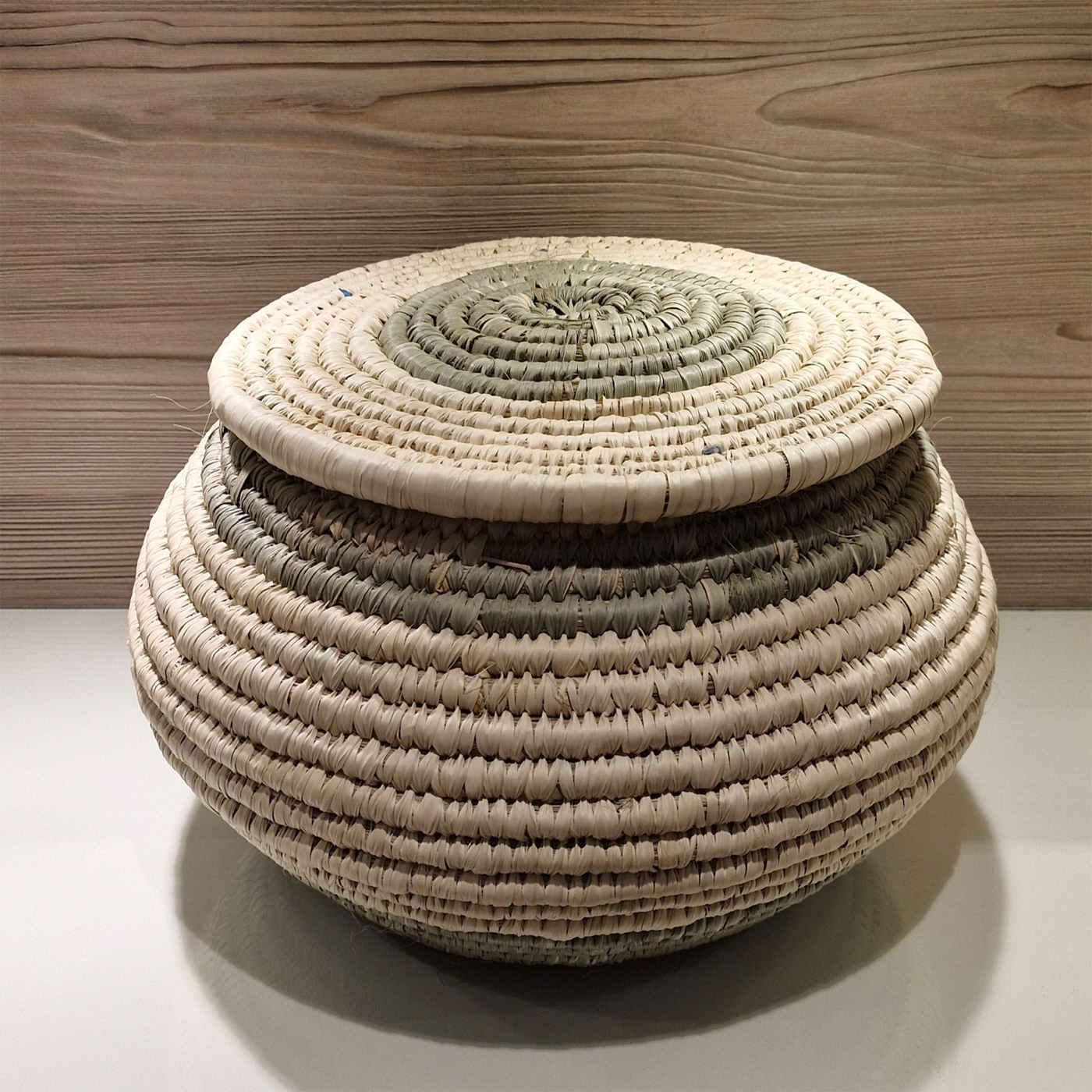 Price and Buy Persian Handwoven Palm Leaf Storage Basket with Round Lid - Image 6