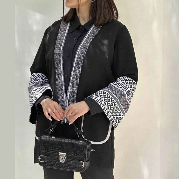 Price and Buy Persian Manto Black & White with Front Pockets for Women_68feb3169de49.jpeg Price and Buy Persian Manto Black & White with Front Pockets for Women