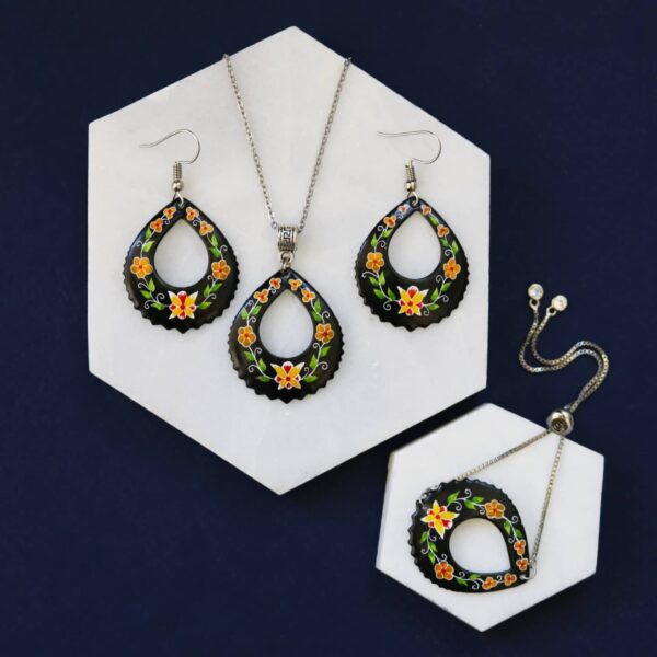 Price and Buy Persian Minakari Jewelry Set Model Mahfar_68fbe8195c36c.jpeg Price and Buy Persian Minakari Jewelry Set Model Mahfar