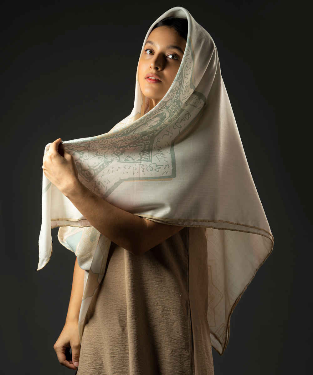 Price and Buy Persian Scarf for Women – Luxe and Vibrant Motif Sabooh - Image 6