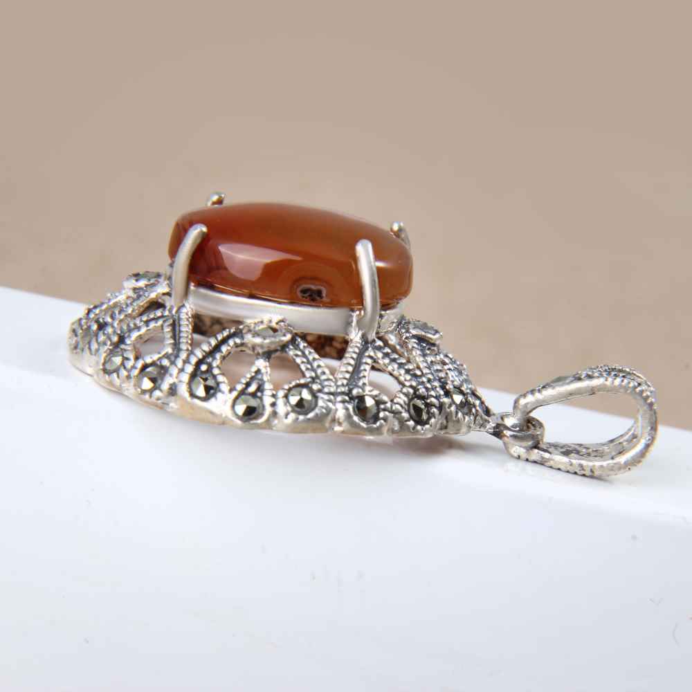 Price and Buy Persian Silver Pendant Classic Style with Yemeni Aqeeq Gemstone Heart - Image 3