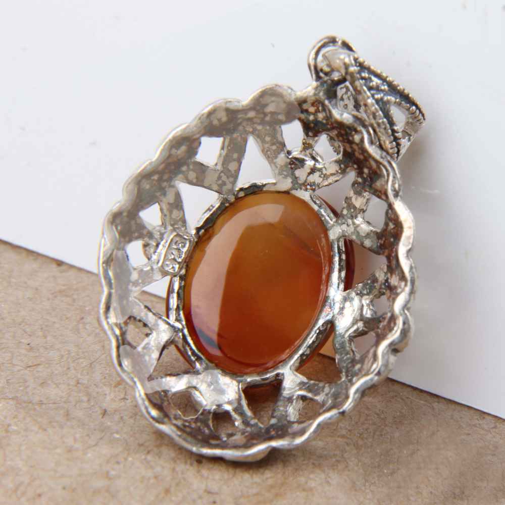 Price and Buy Persian Silver Pendant Classic Style with Yemeni Aqeeq Gemstone Heart - Image 4