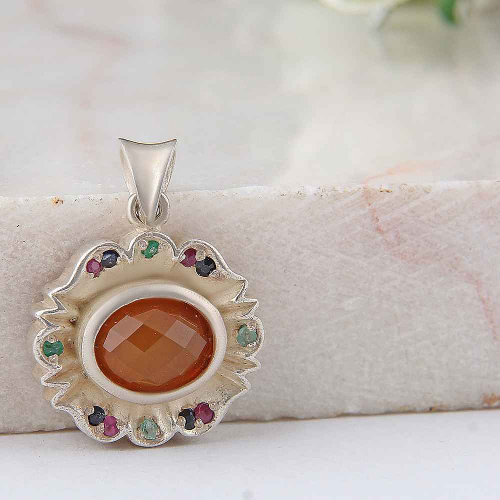 Price and Buy Persian Silver Pendant Classic Style with Yemeni Aqeeq Gemstone Sarvin - Image 4