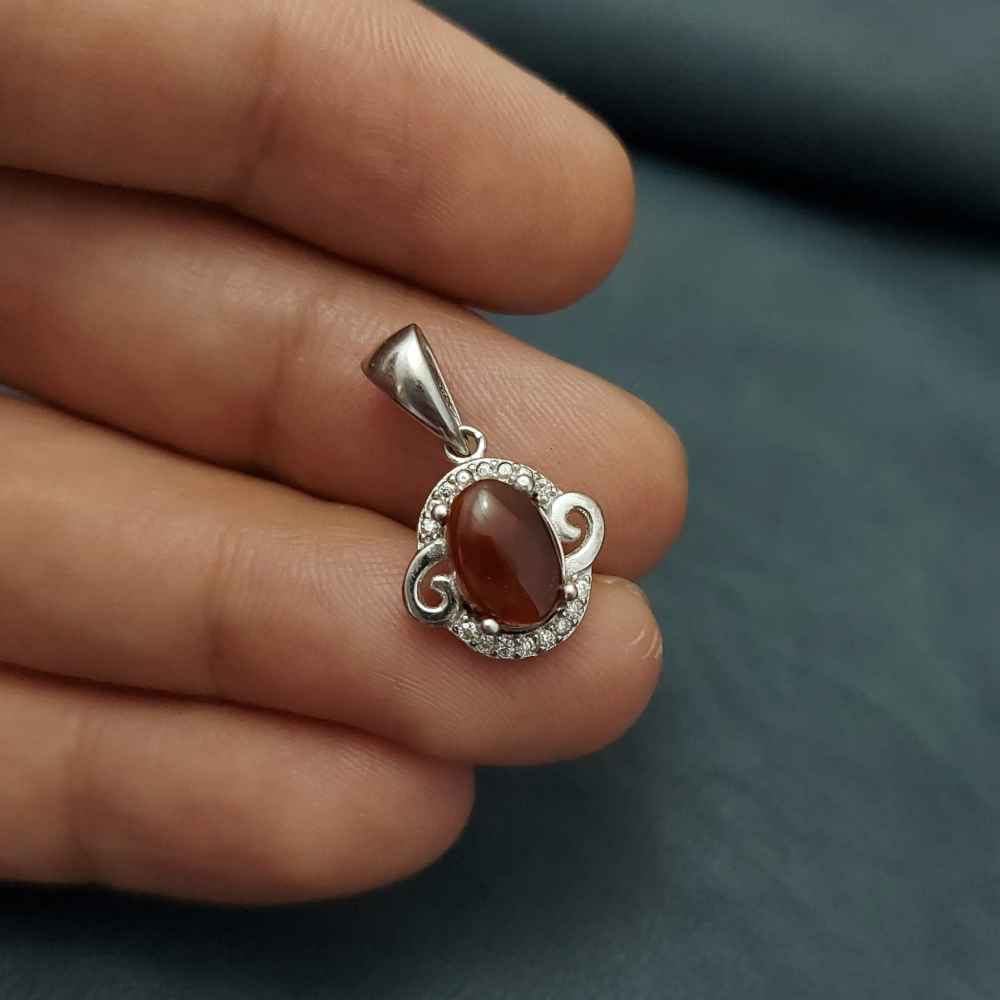Price and Buy Persian Silver Pendant Classic Style with Yemeni Aqeeq Gemstone Zina - Image 3