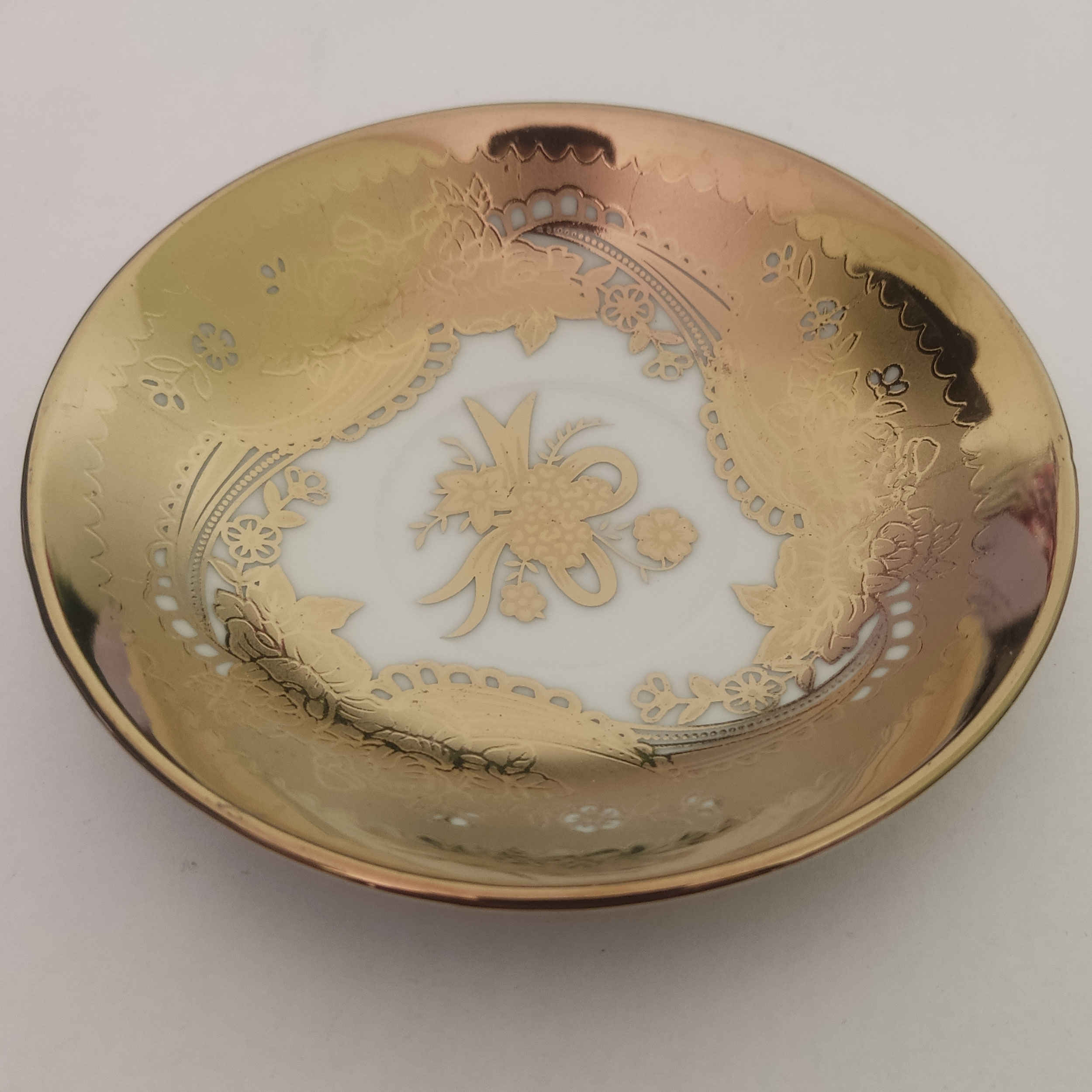 Price and Buy Persian Tea Saucer – Inspired by the Rich Tradition of Iran with Floral Design (x6) - Image 4