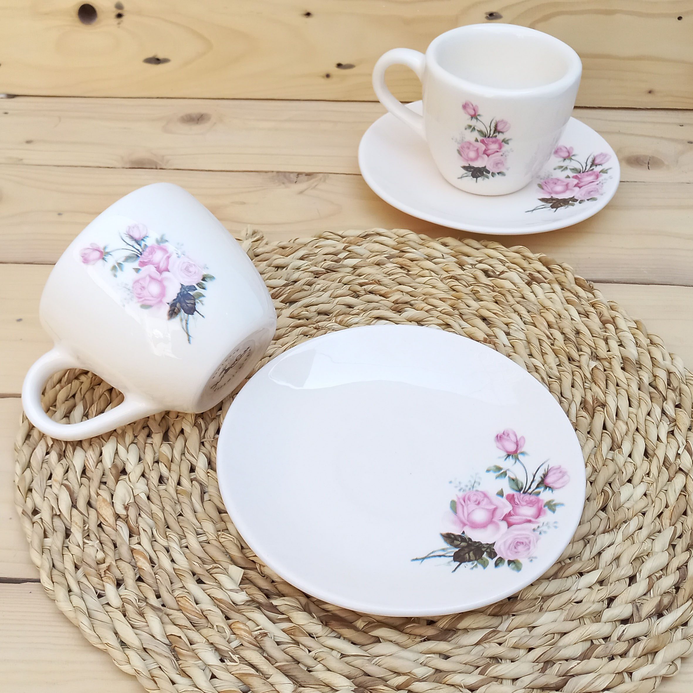Price and Buy Persian Teacup Set of 2 with Saucer – Dorsa Ceramic Design - Image 3