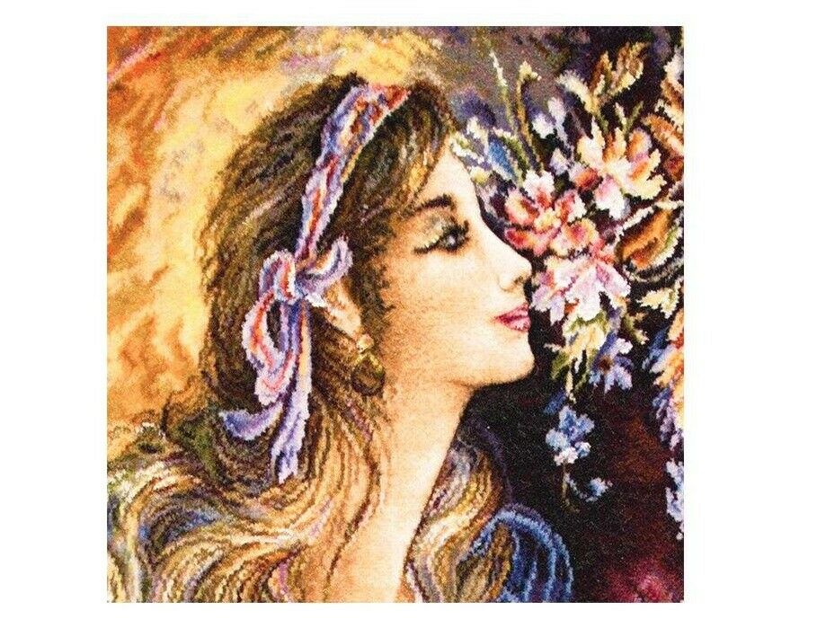Price and Buy Persian Wall Hanging Rug from Tabriz Depicting Miniature M35 - Image 4