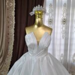 Price and Buy Persian Wedding Dress – Elegant and Modern Arabic Style for Every Bride - Image 4