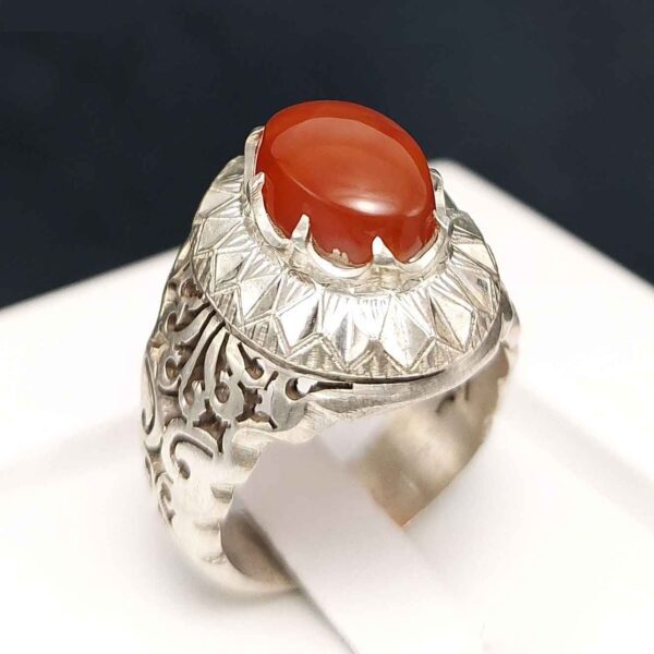 Price and Buy Persian Yemeni Aqeeq Silver Ring for Men Taban_68f76840df697.jpeg Price and Buy Persian Yemeni Aqeeq Silver Ring for Men Taban