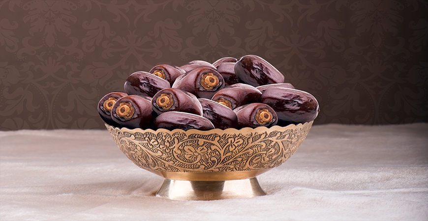 Price and Buy Premium Iranian Semi-Dried Mazafati Dates – 2000 grams - Image 3