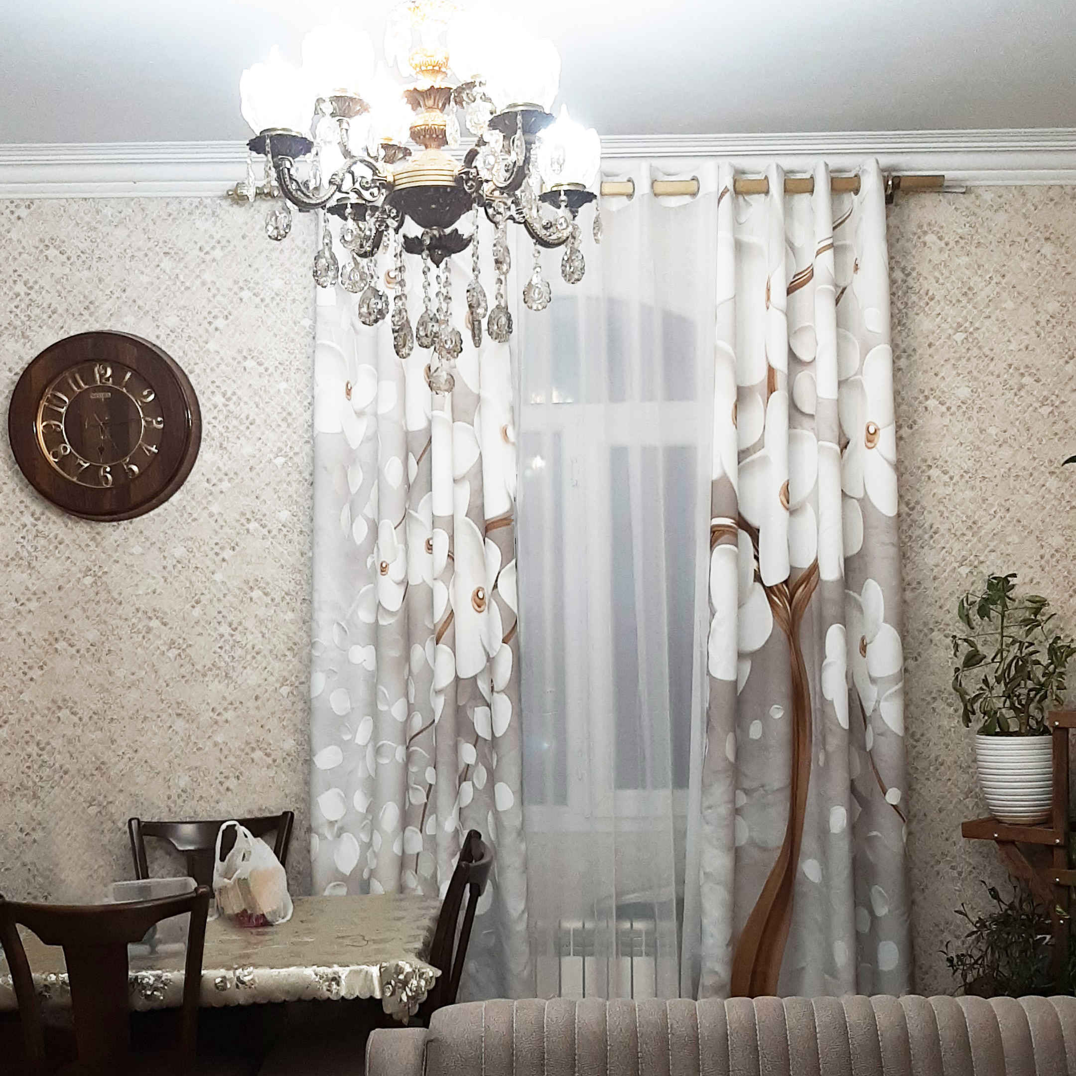 Price and Buy Printed Velvet Eyelet Curtain – Floral White (280×145 cm) - Image 4