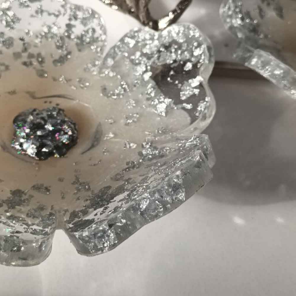 Price and Buy Resin Serving Platter for Nuts and Sweets Flower Design - Image 3