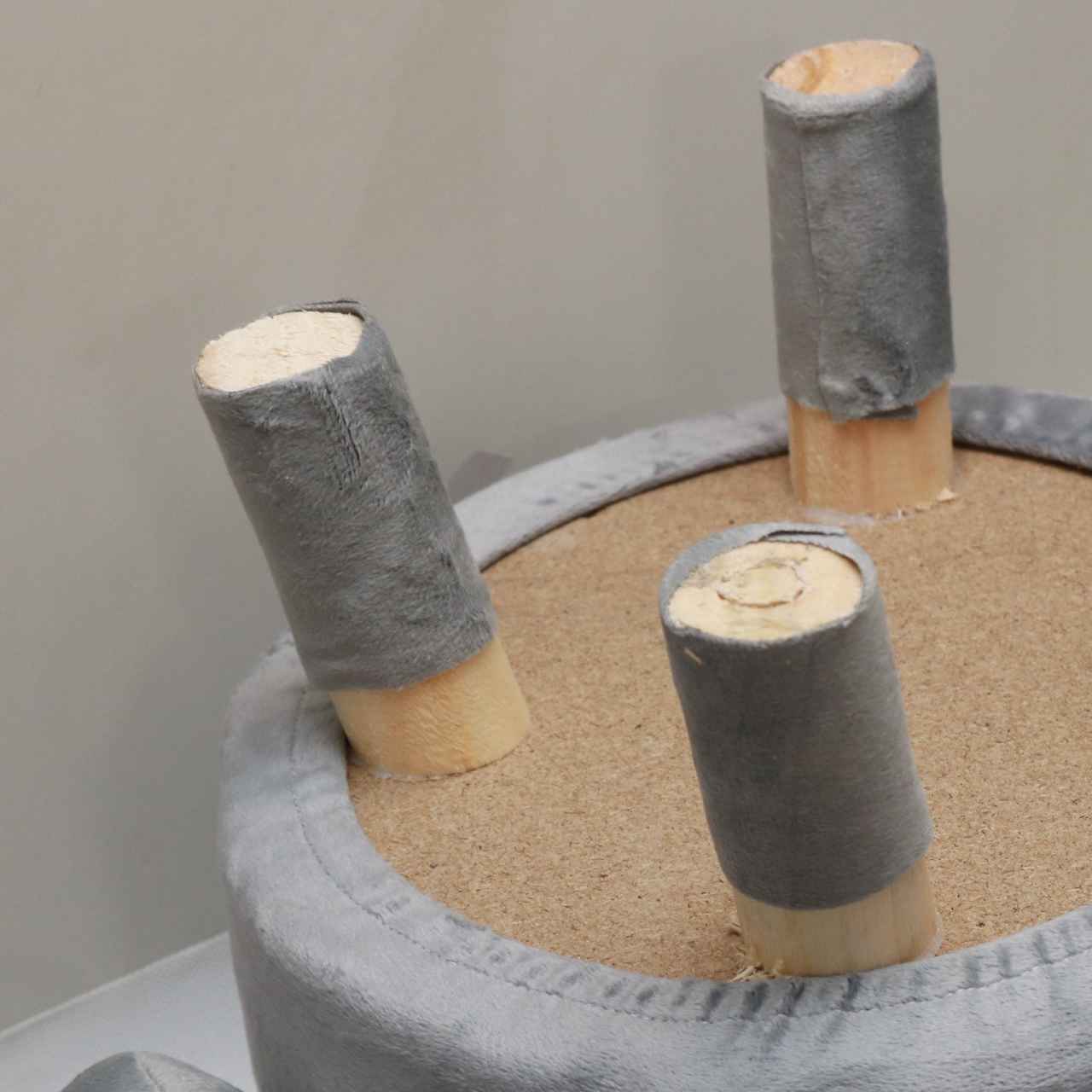 Price and Buy Round Velvet Footstool With Wooden Legs Model Childlike - Image 4