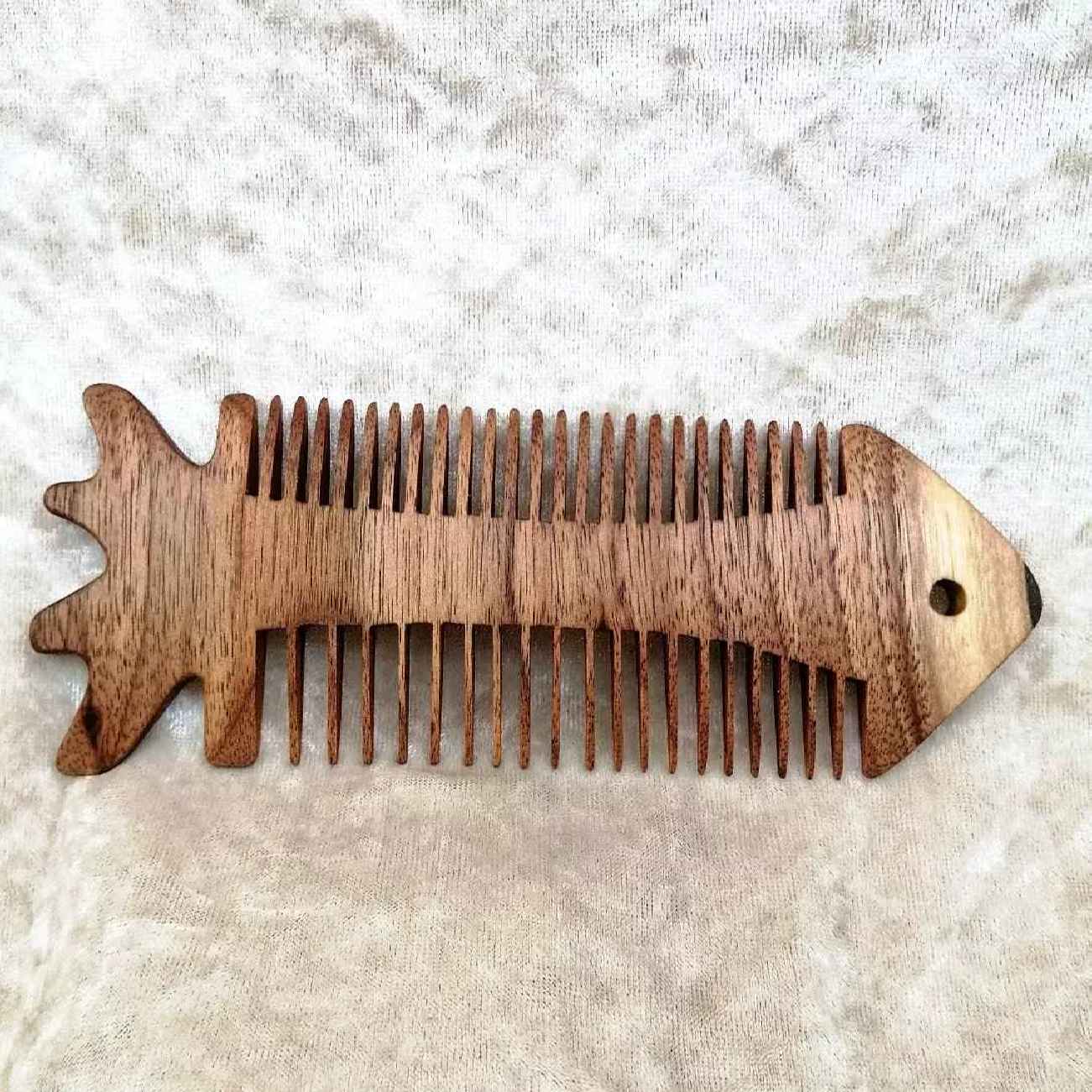 Price and Buy Rustic Hand-Carved Wooden Comb with Intricate Fish Design_690223229d509.jpeg Price and Buy Rustic Hand-Carved Wooden Comb with Intricate Fish Design - Image 1