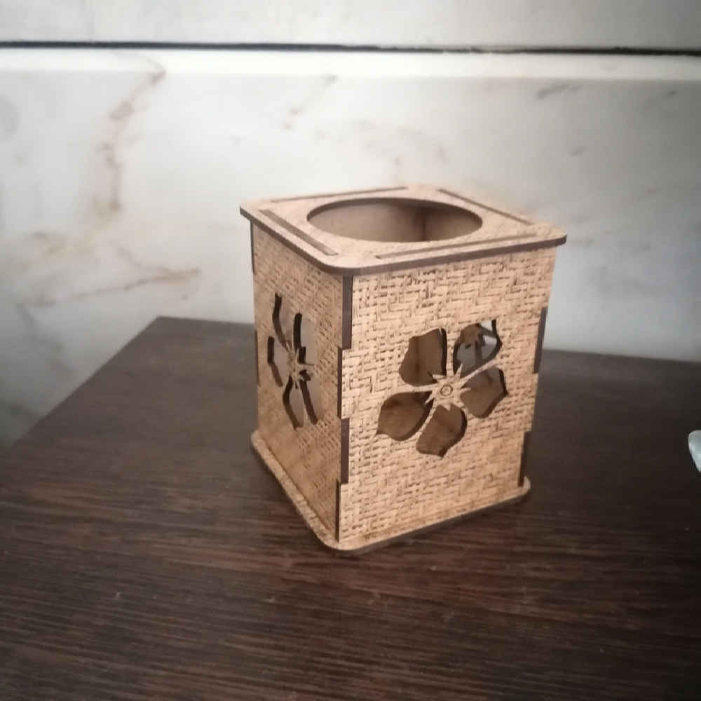 Price and Buy Salawat Calligraphy Design – Islamic Wooden Pen Holder for Workspace - Image 3