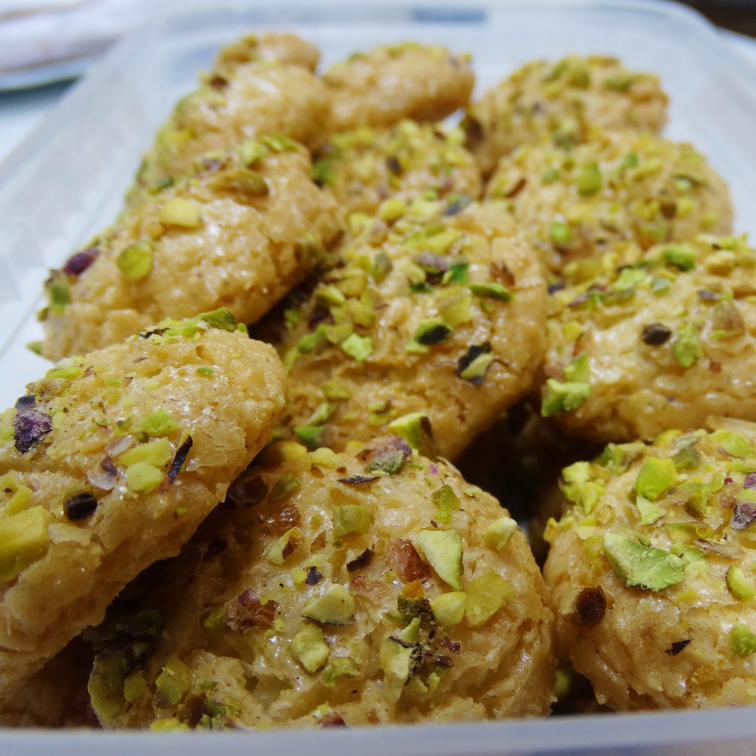Price and Buy Shirini Nargili – Traditional Persian Pistachio-Coconut Cookies from Yazd 800g - Image 3