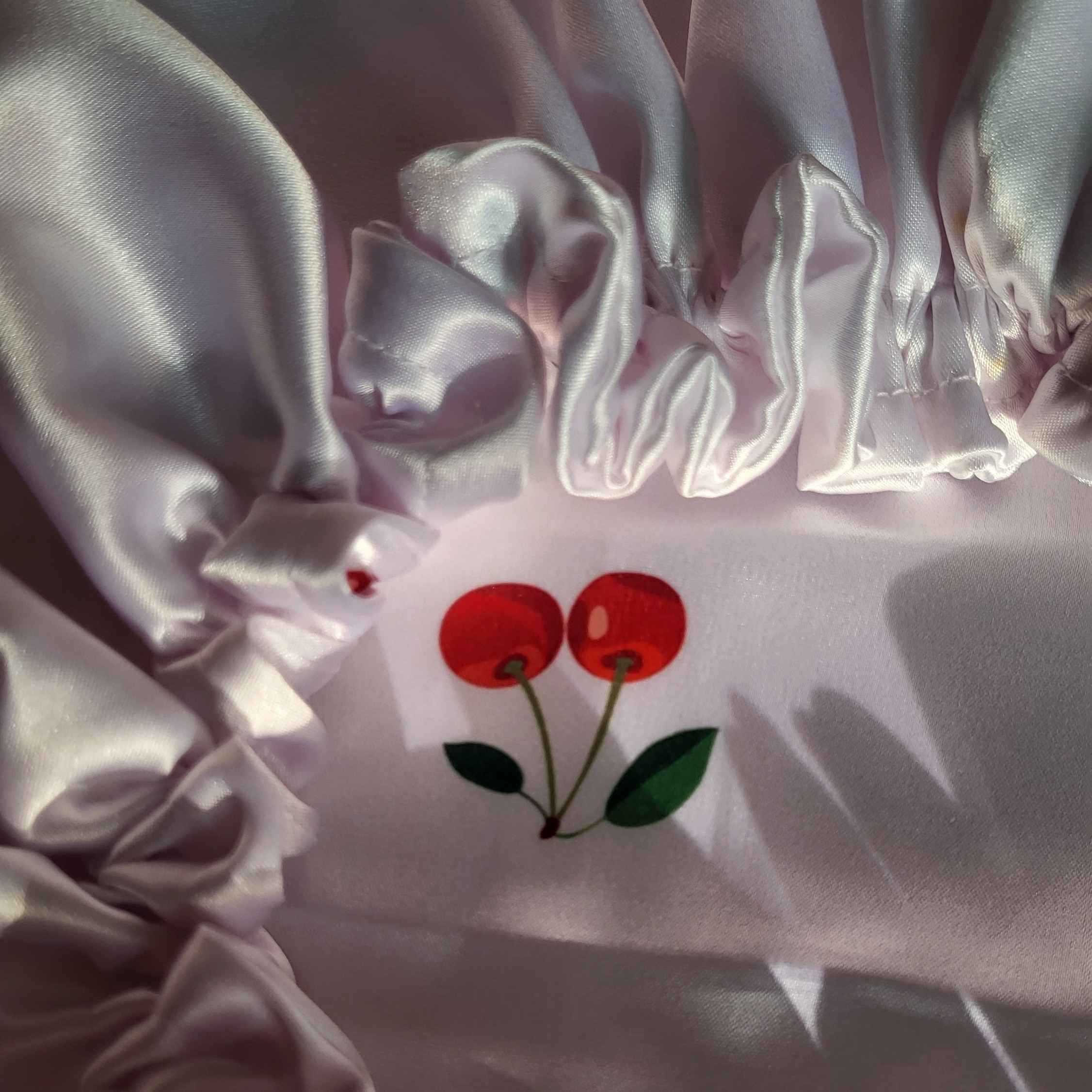 Price and Buy Silk Satin Night Sleep Bonnet Hat – Ideal for Protecting Hair and Ensuring a Restful Sleep - Image 5