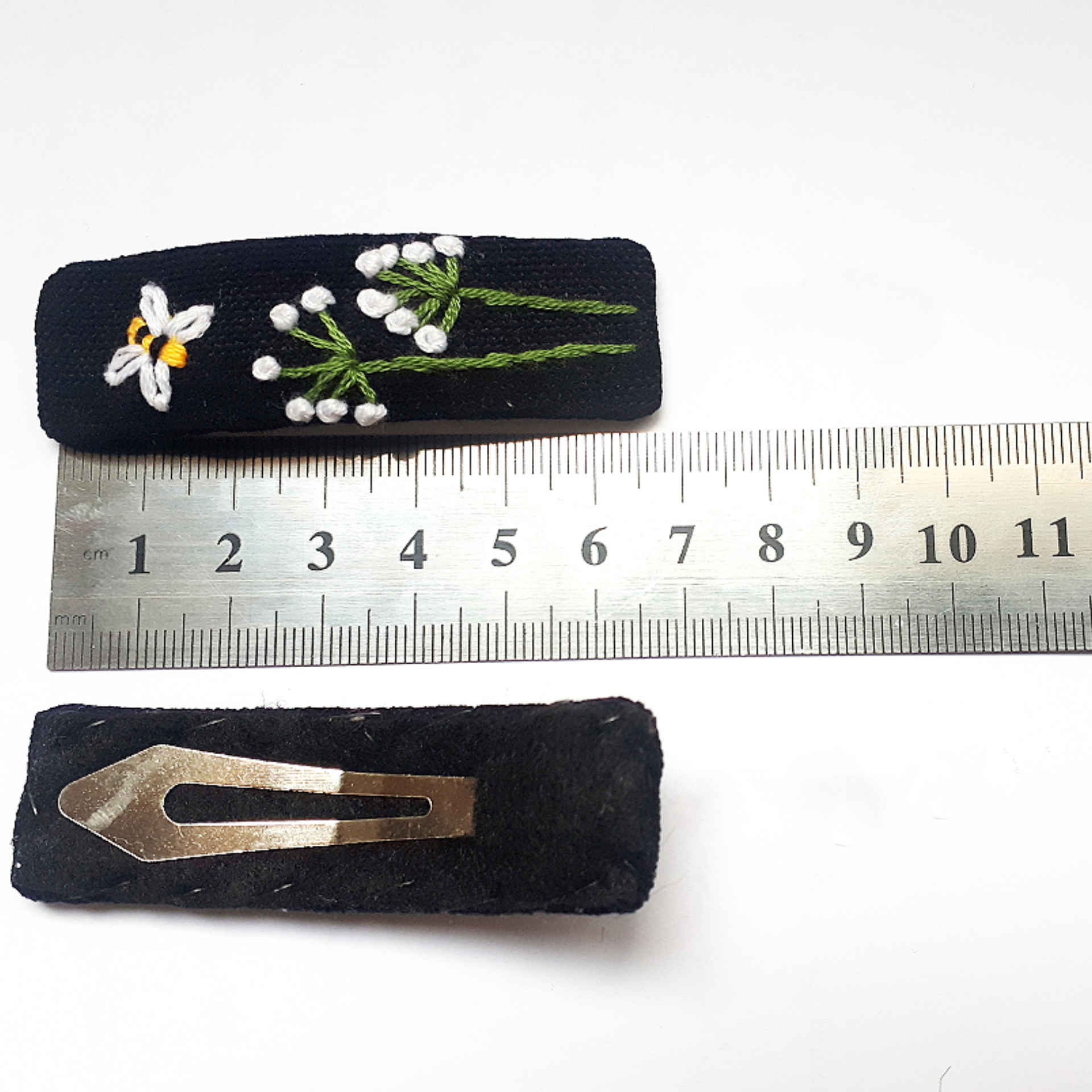 Price and Buy Snap Hair Clip Set Rectangular Shape Hand-Embroidered - Image 4