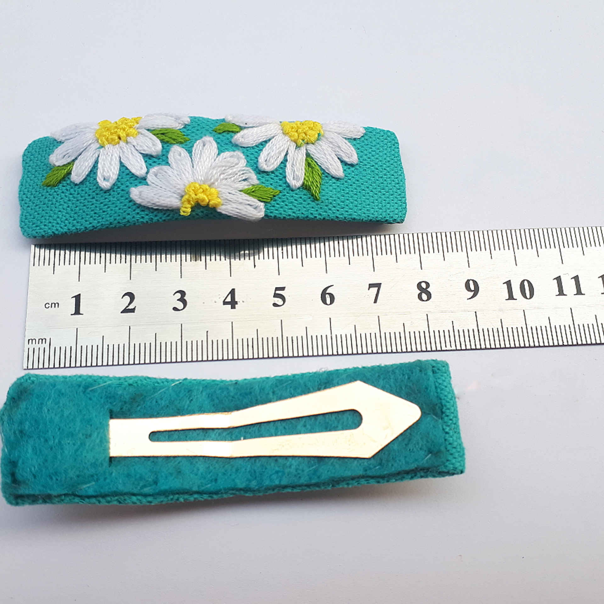Price and Buy Snap Hair Clip Set Rectangular Shape with Chamomile Design - Image 4
