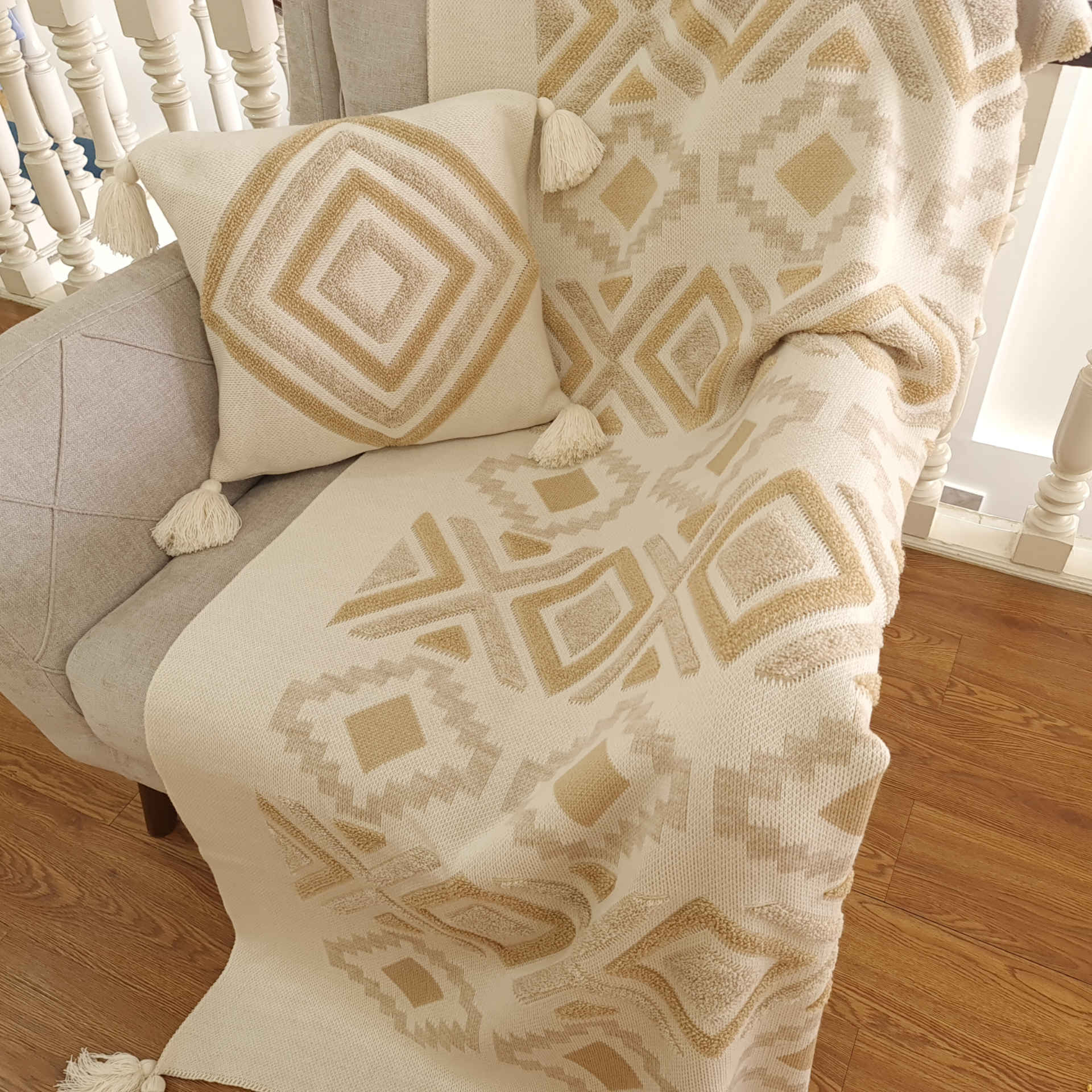 Price and Buy Soft & Light Knitted Throw for Sofa & Bed Model Ramina
