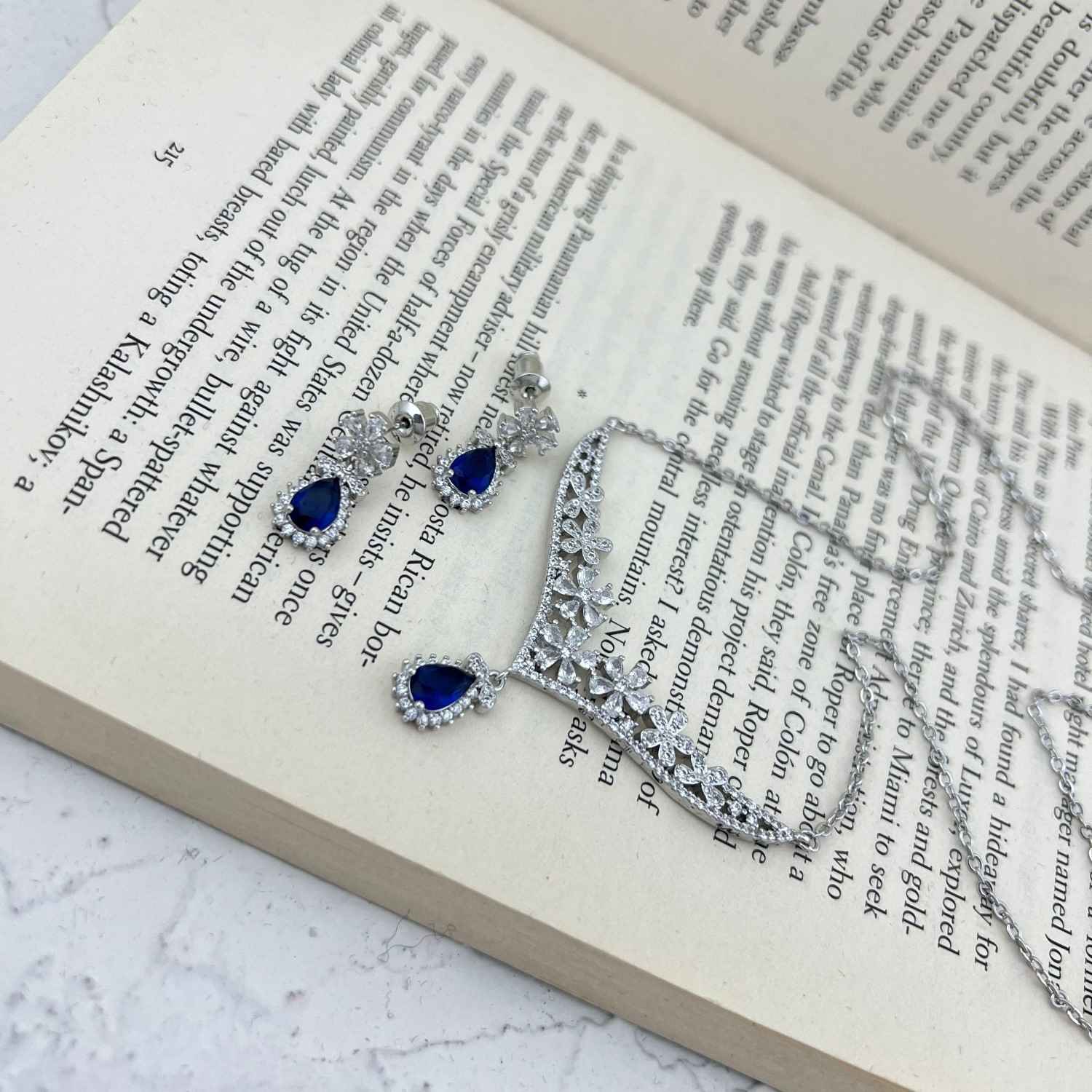 Price and Buy Steel Elegance Jewelry Set for Women with Floral Design - Image 4