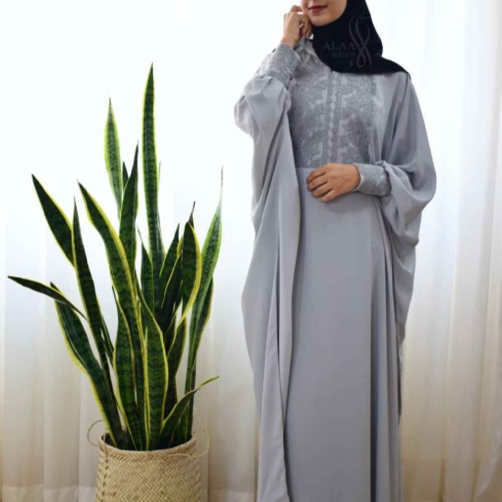 Price and Buy Stylish Butterfly Abaya for Muslim Women – Soft Gray Crepe Fabric - Image 4