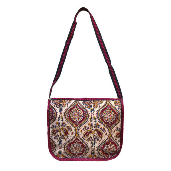 Price and Buy Traditional Kilim Crossbody Shoulder Bag with Handcrafted Details_68ff6a0958e7d.jpeg Price and Buy Traditional Kilim Crossbody Shoulder Bag with Handcrafted Details