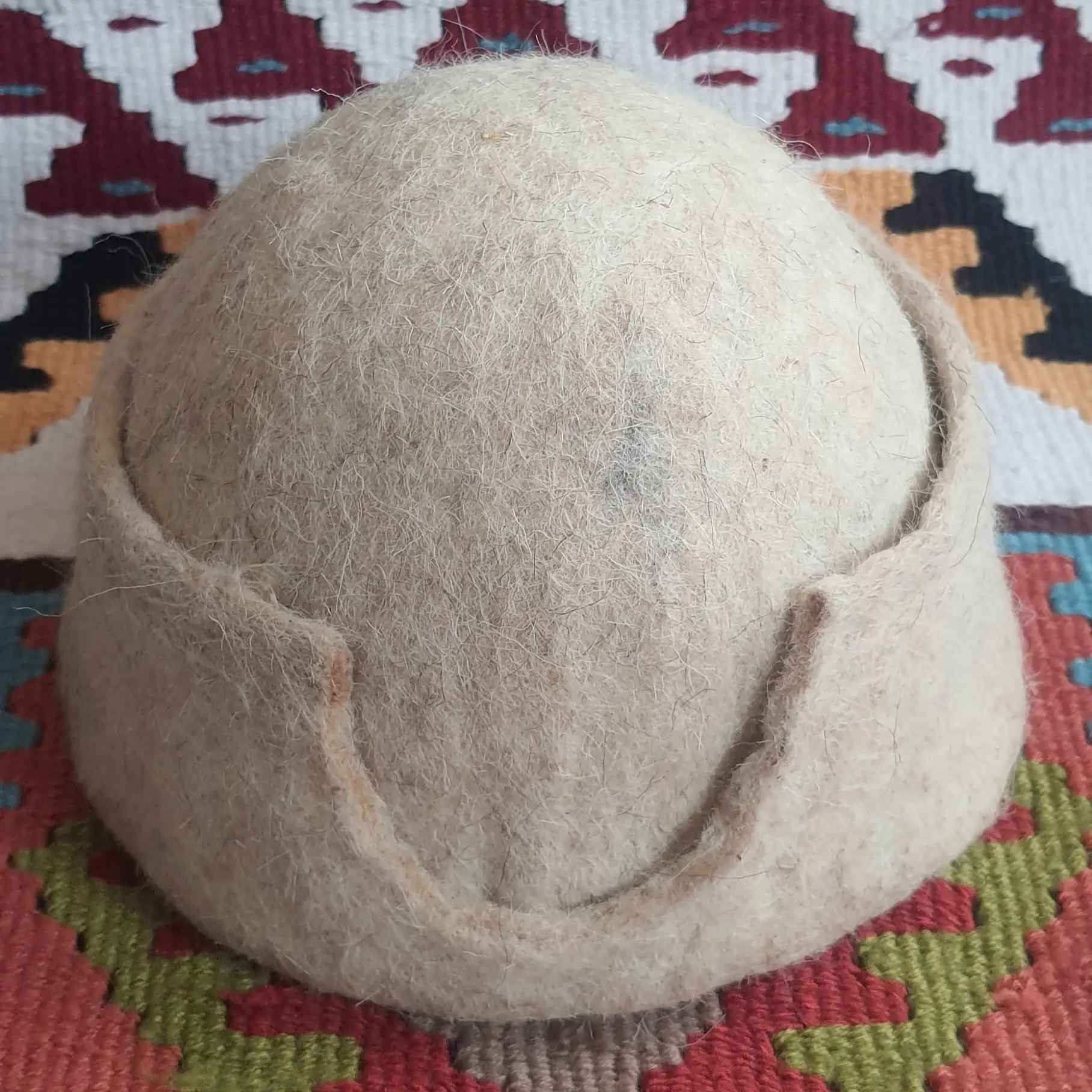 Price and Buy Traditional Persian Luri Ethnic Hat – Kolah Namadi 100% Wool - Image 3