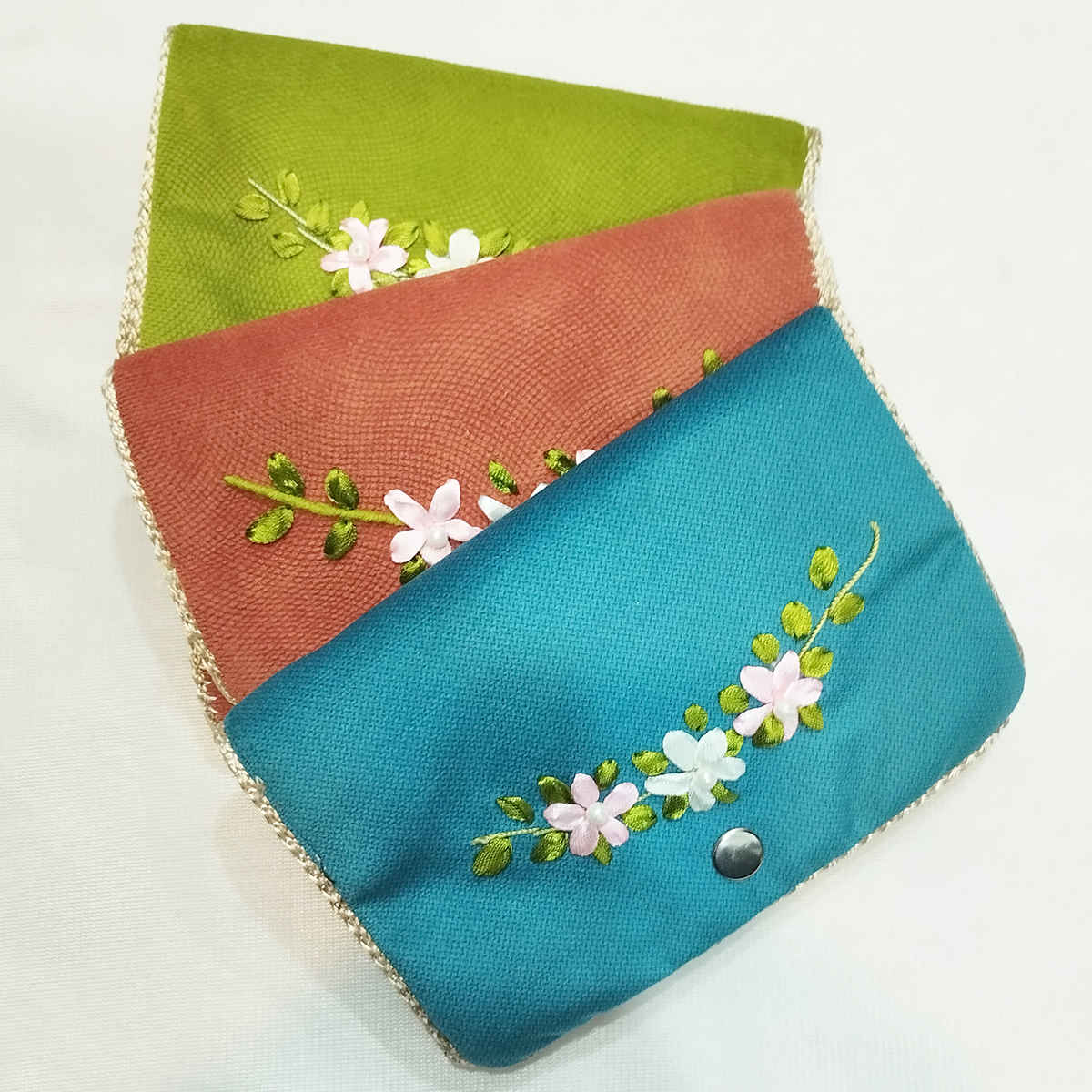 Price and Buy Travel Prayer Mat for Muslim Pocket Sized & Portable Sajada Behesht - Image 6
