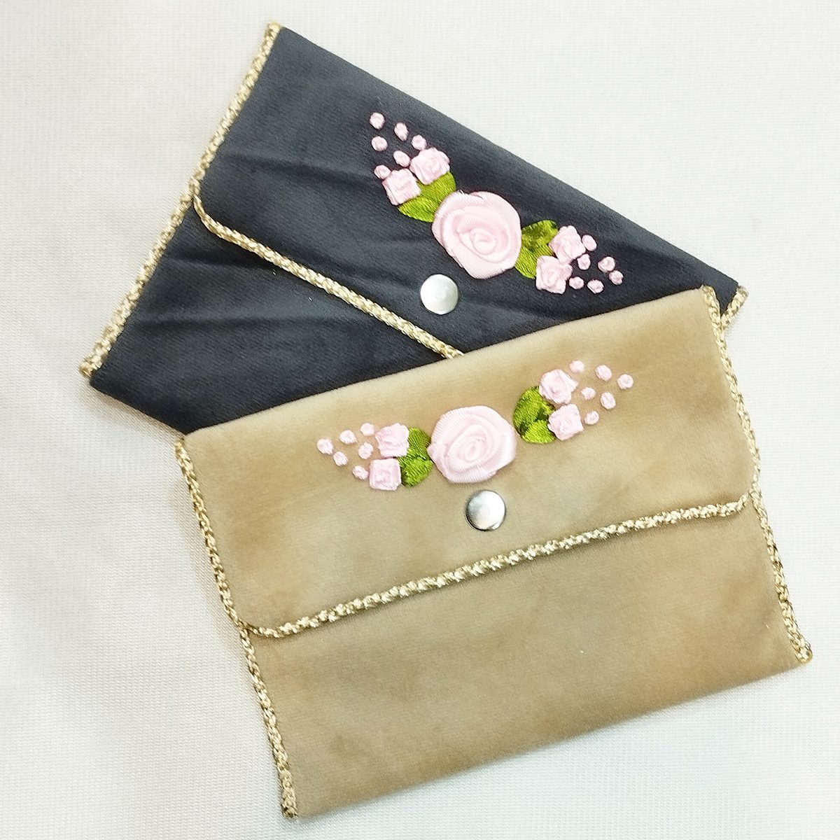 Price and Buy Travel Prayer Mat for Muslim Pocket Sized & Portable Sajada Cream - Image 3